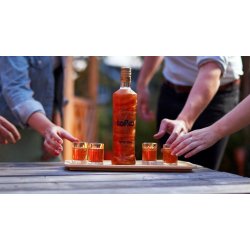 Tofka / Toffee vodka 29, 9%  med glimmer- 70 cl